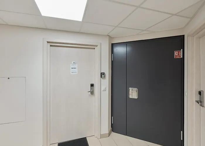 Wroclavia Dyrekcyjna By Renters Апартаменты