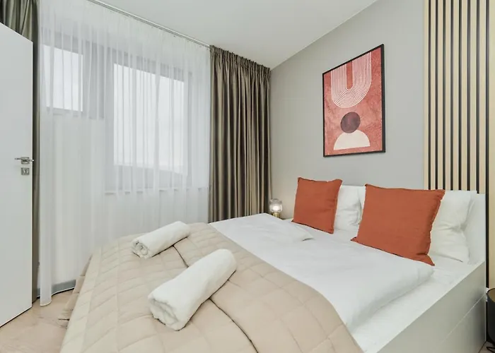 Апартаменты Wroclavia Dyrekcyjna By Renters