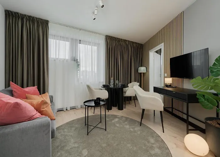 Wroclavia Dyrekcyjna By Renters *