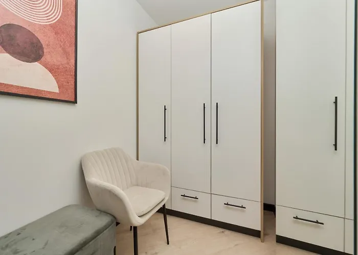 Wroclavia Dyrekcyjna By Renters Апартаменты