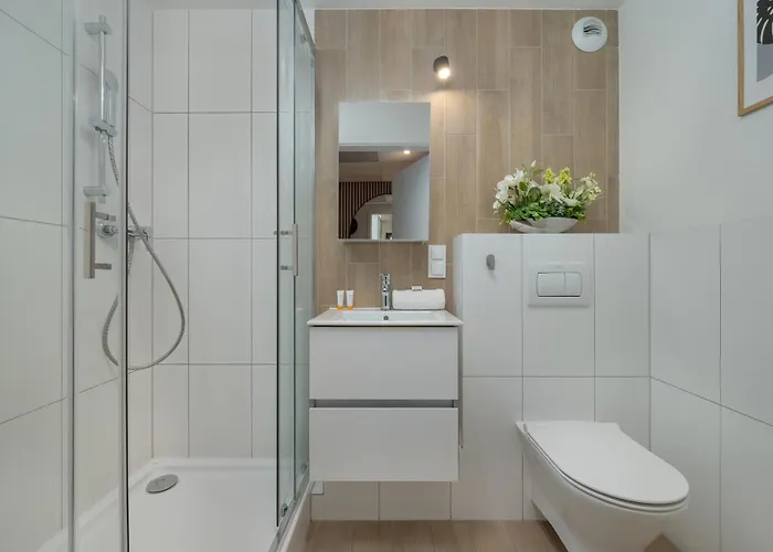 Wroclavia Dyrekcyjna By Renters *