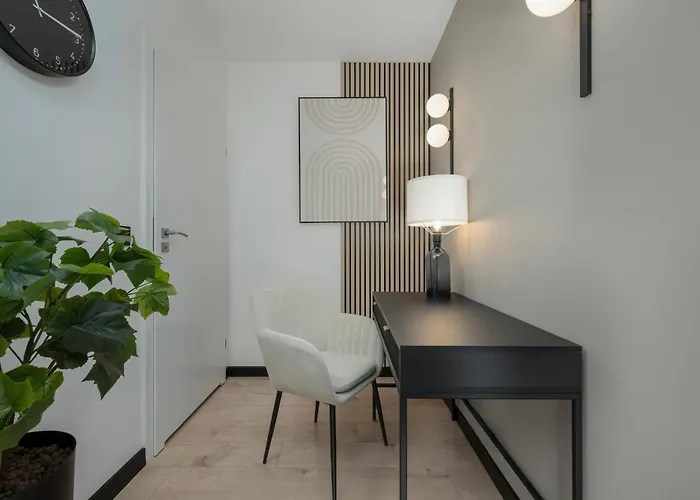 Wroclavia Dyrekcyjna By Renters * Вроцлав