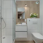 Wroclavia Dyrekcyjna By Renters *