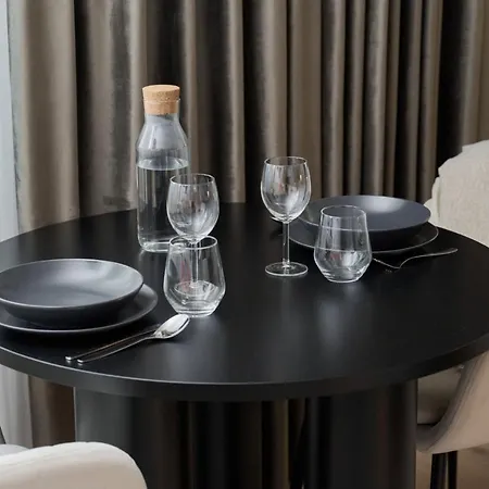 Wroclavia Dyrekcyjna By Renters *